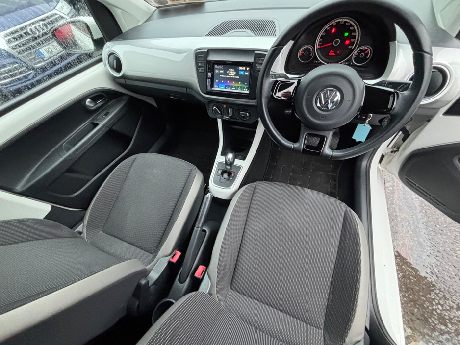 2015 Volkswagen up! 1.0 75BHP TAKE UP €7,500