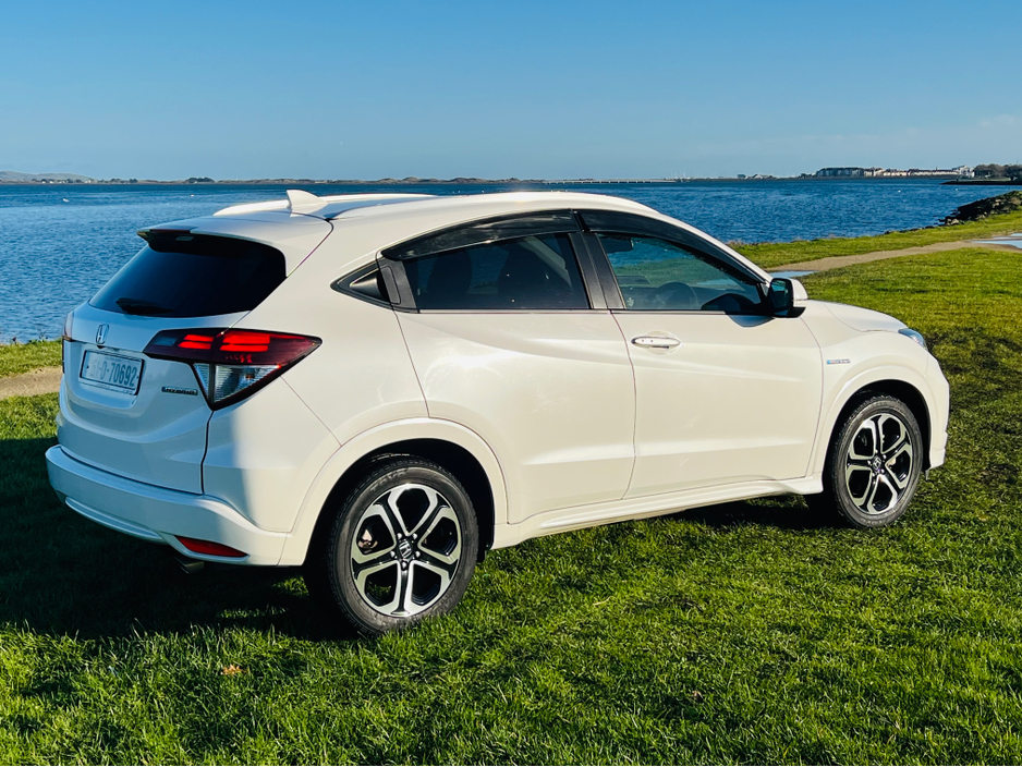 2016 Honda Vezel DAA-RU3 €16,950