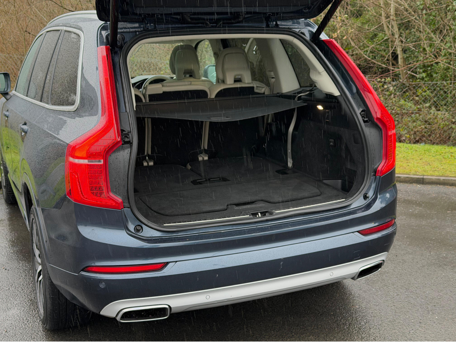 2020 Volvo XC90 MOMENTUM PRO D5 AWD AUTO *PANORAMIC SUNROOF* €35,900