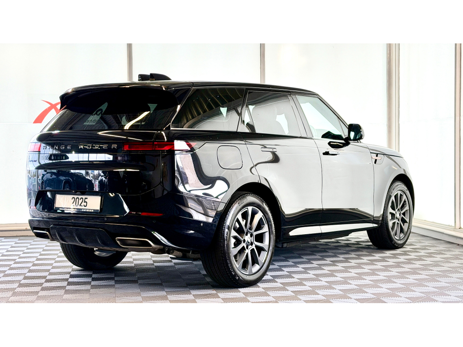 2025 Land Rover Range Rover - image 20