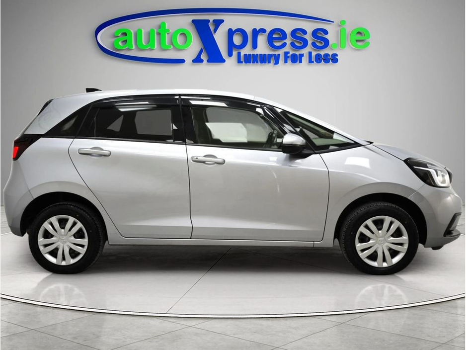 2023 Honda Fit 1.5 EHEV BASIC Hybrid, Automatic, Reversing camera €18,600
