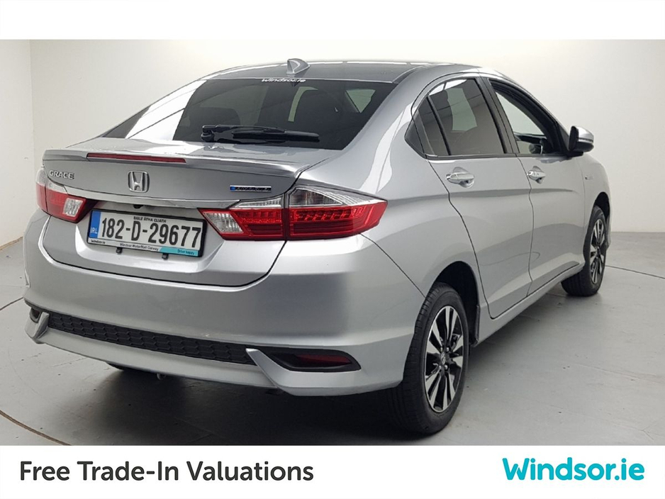 2018 Honda Grace - image 2