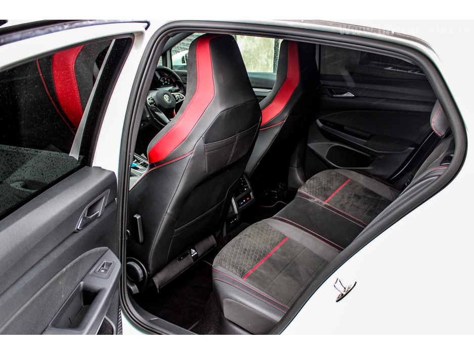 2021 Volkswagen Golf 2.0 TSI 300HP GTI CLUBSPORT DSG €39,995