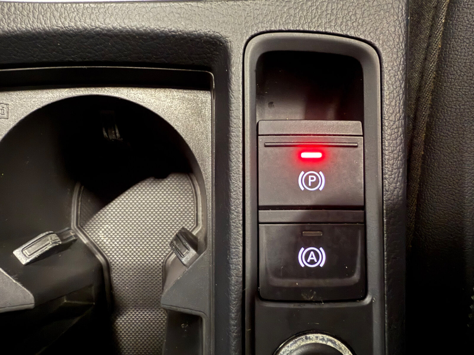 2022 Audi Q3 - image 16