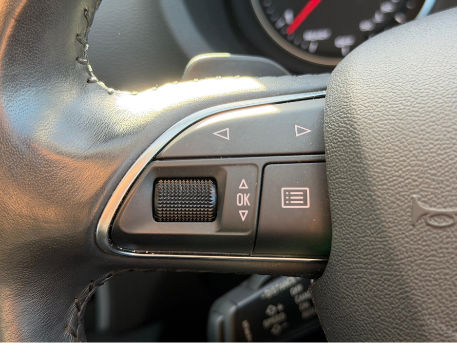 2016 Audi A3 1.4 TFSI SE TECHNIK 5DR €17,950