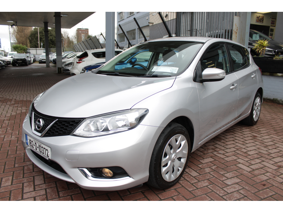 2018 Nissan Pulsar - image 8