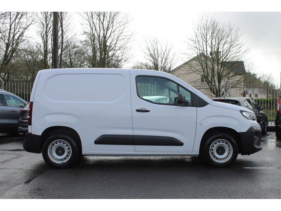 2024 Citroen Berlingo  €20,950