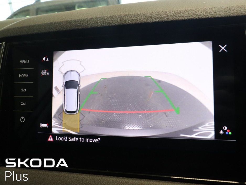 2023 Skoda Karoq - image 19