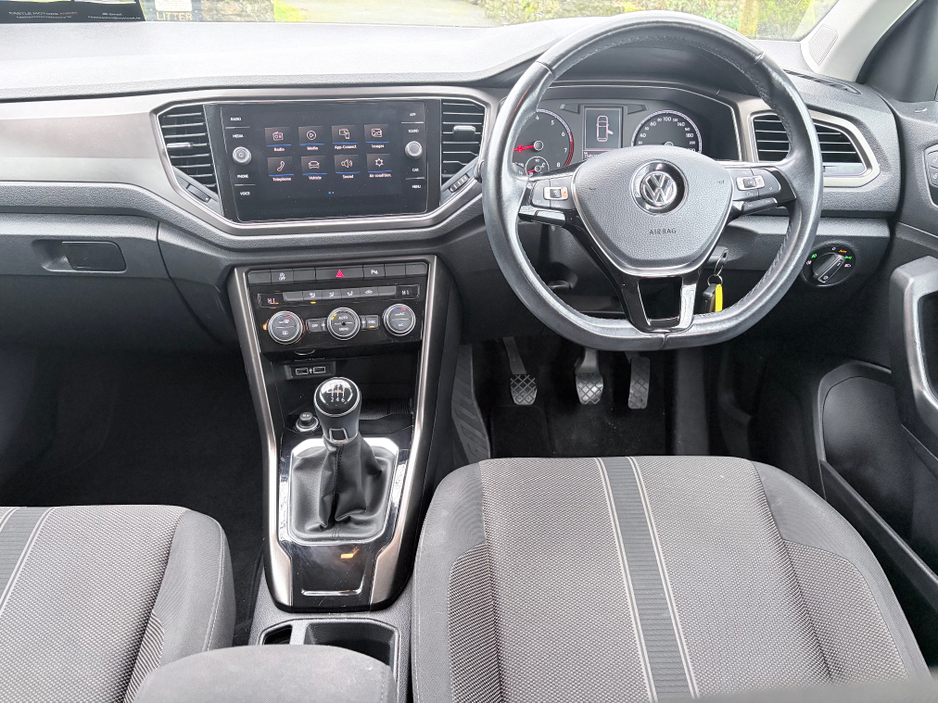 2018 Volkswagen T-Roc DESIGN 1.0 TSI MANUAL 6SPEED FWD 115HP 5DR €16,995