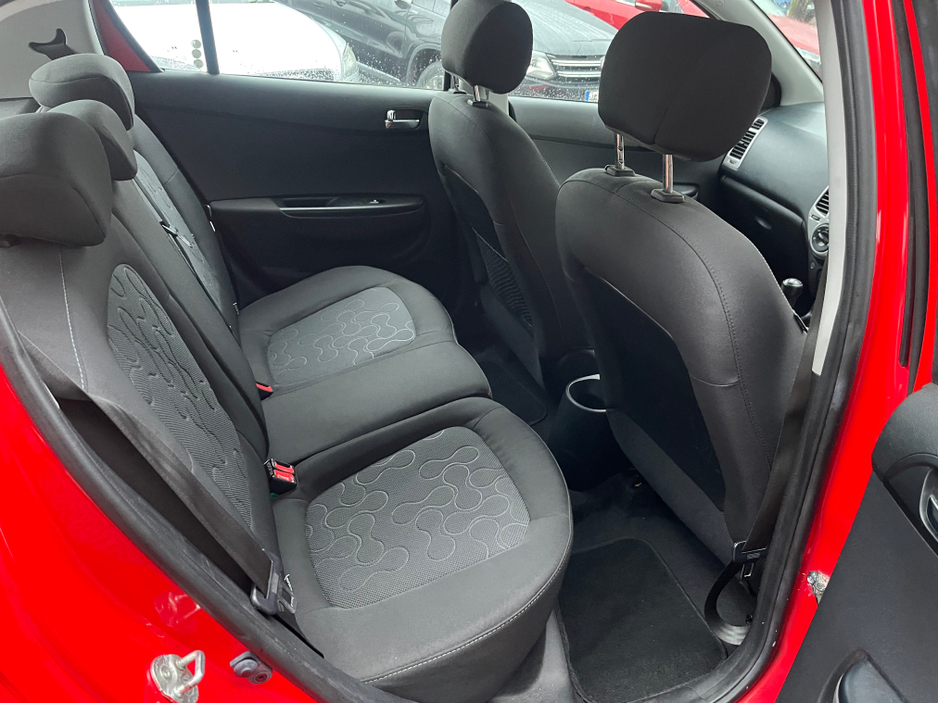 2012 Hyundai i20 COMFORT 76BHP 5DR €4,500