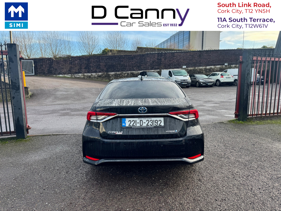 2022 Toyota Corolla HYBRID LUNA SPORT 4DR AUTO €25,900