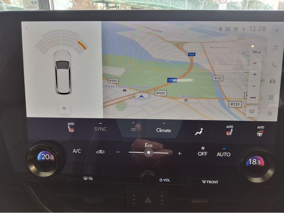 2023 Lexus NX 450 h+ - image 15