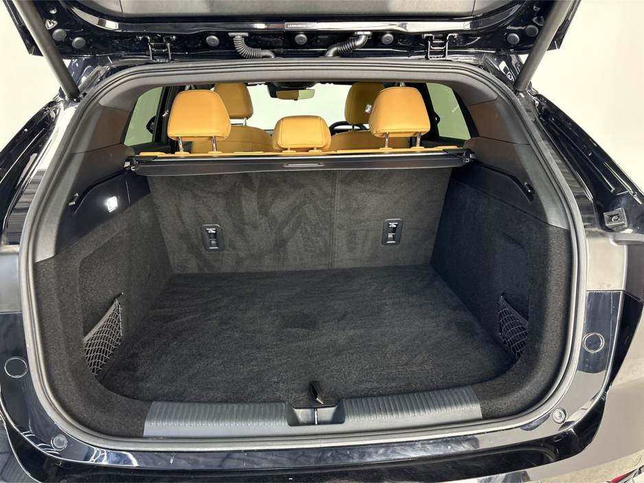 2025 MG HS - image 13