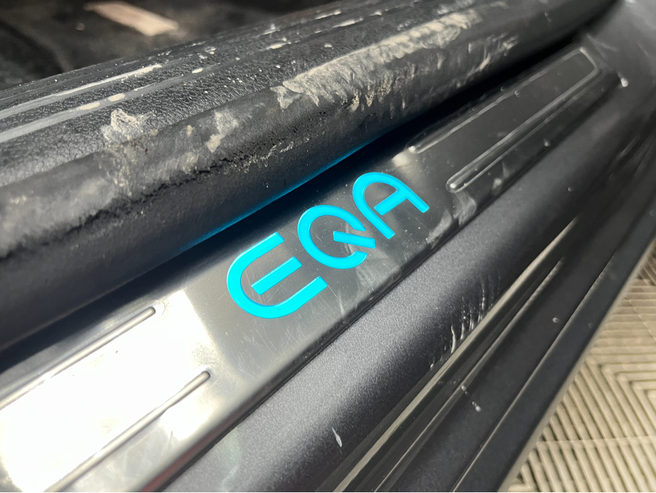 2021 Mercedes-Benz EQA - image 9