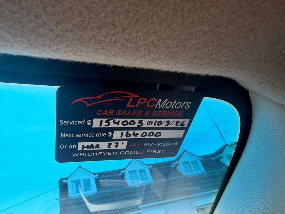 2016 Honda Fit - image 19