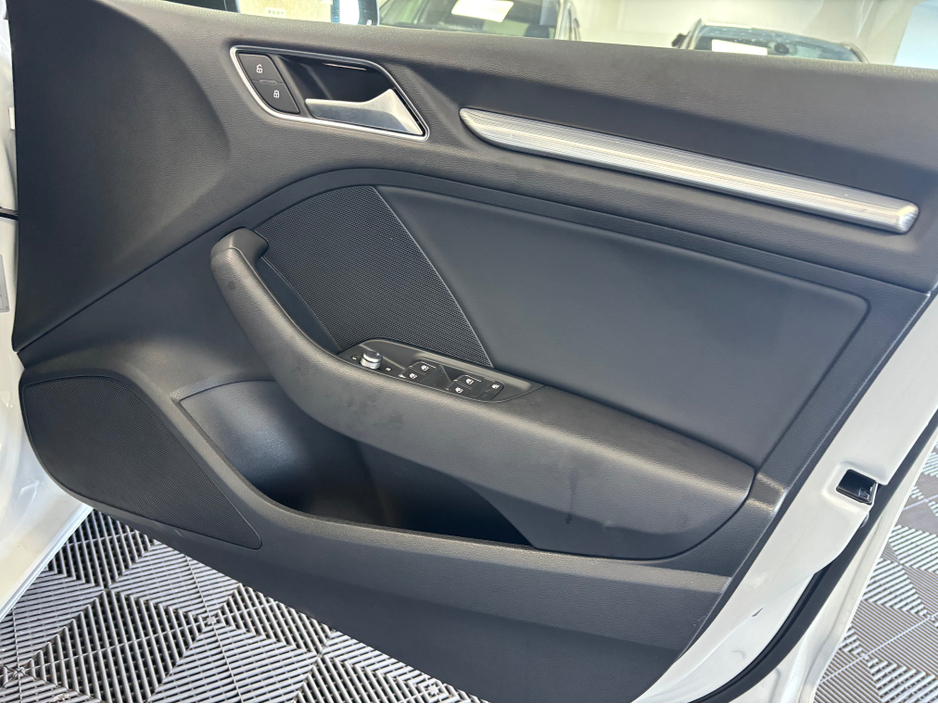 2019 Audi A3 - image 8