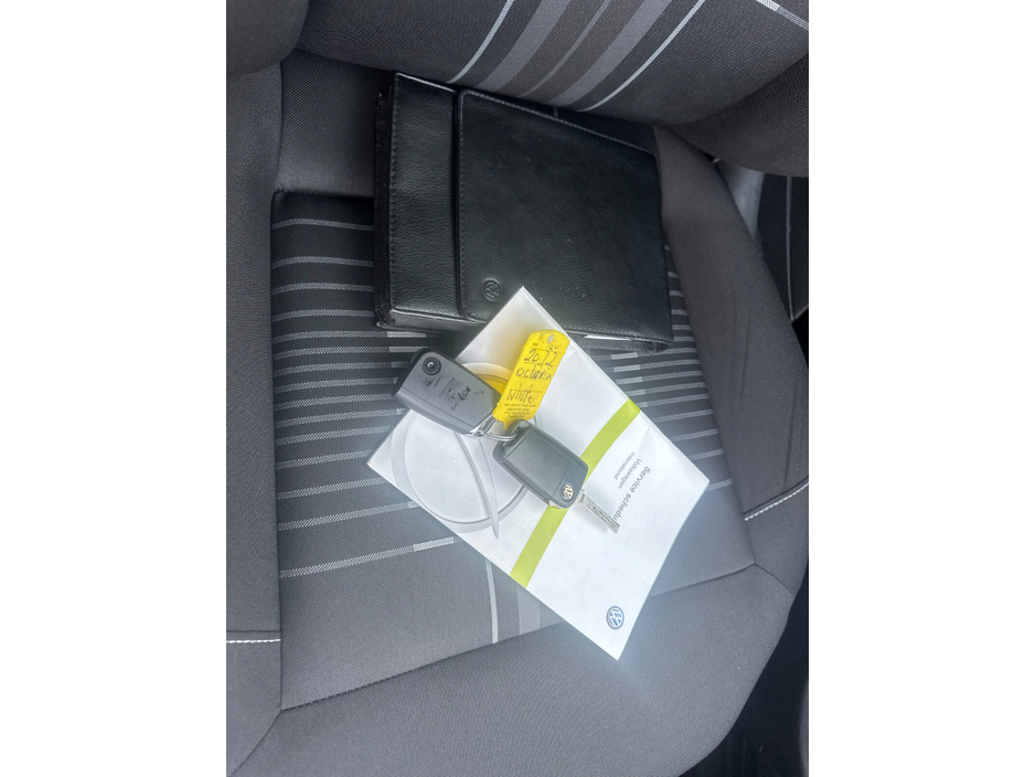 2016 Volkswagen Polo 1.0 5DR 75HP Lounge €9,950