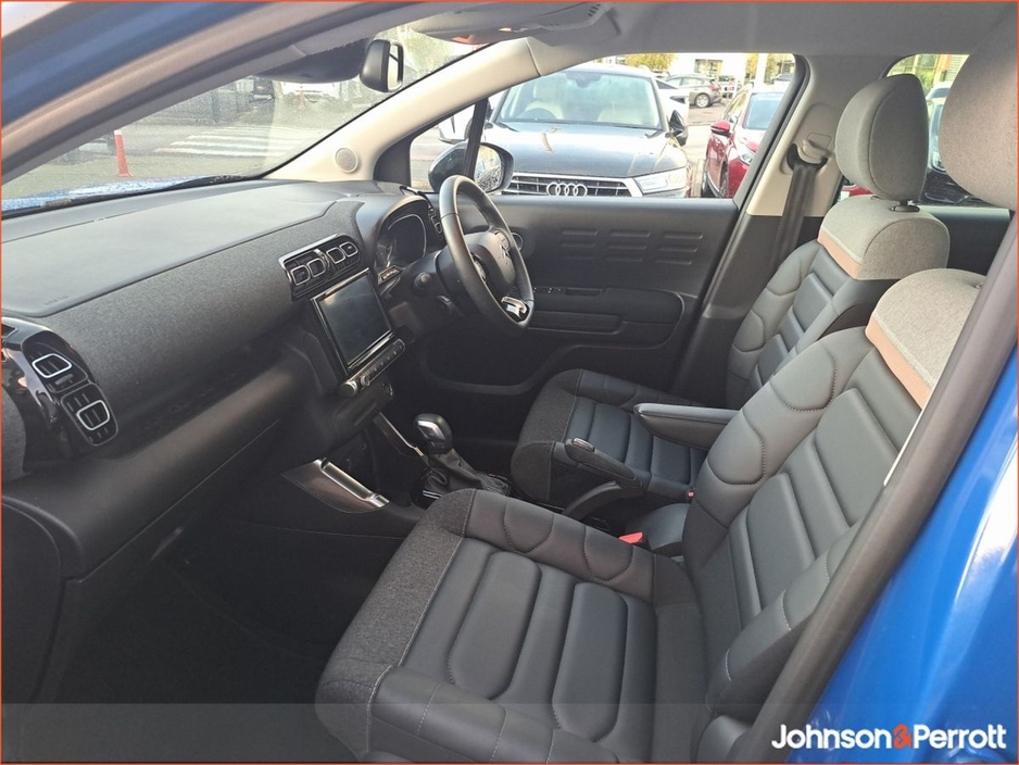 2023 Citroen C3 Aircross - image 3