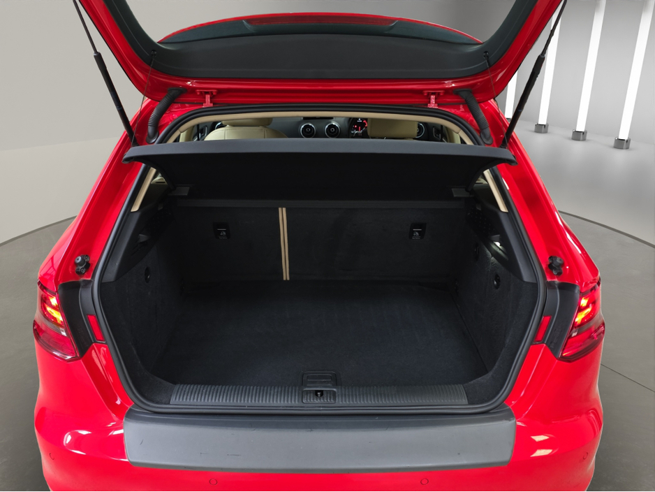 2015 Audi A3 - image 20