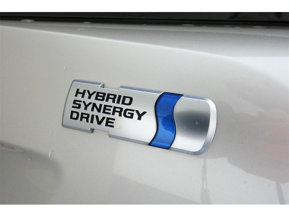 2017 Toyota Prius - image 21