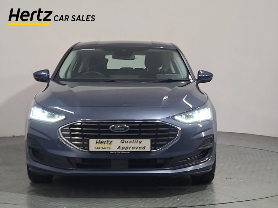 2023 Ford Focus - image 5