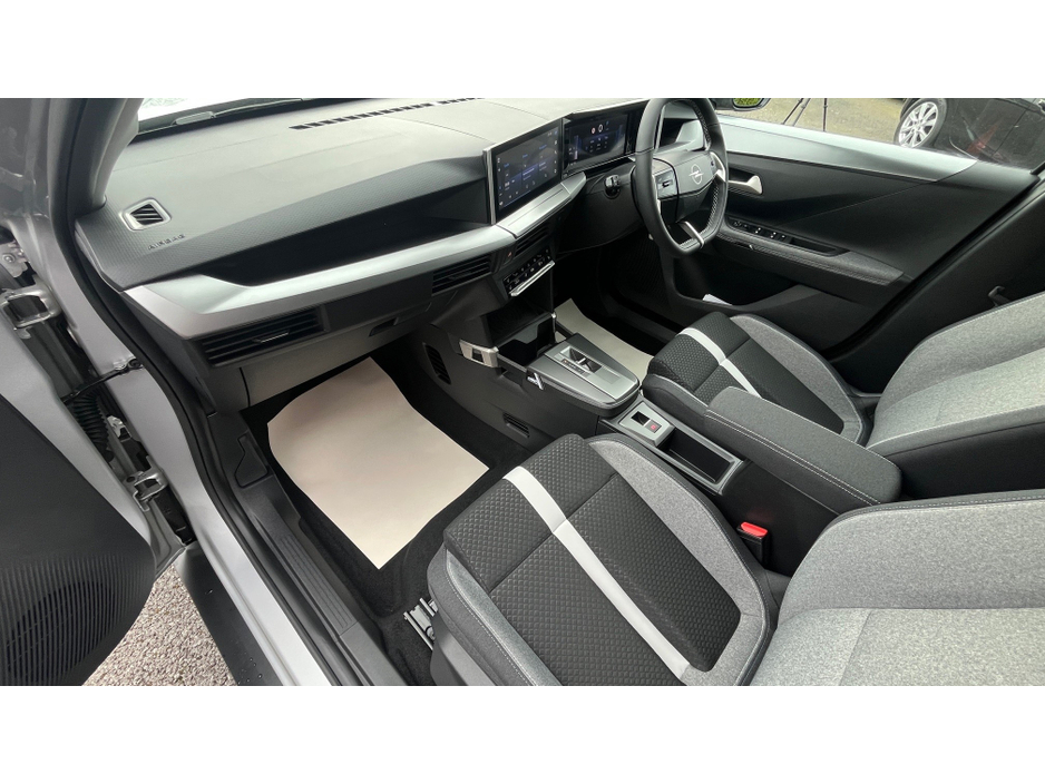 2026 Opel Frontera - image 8