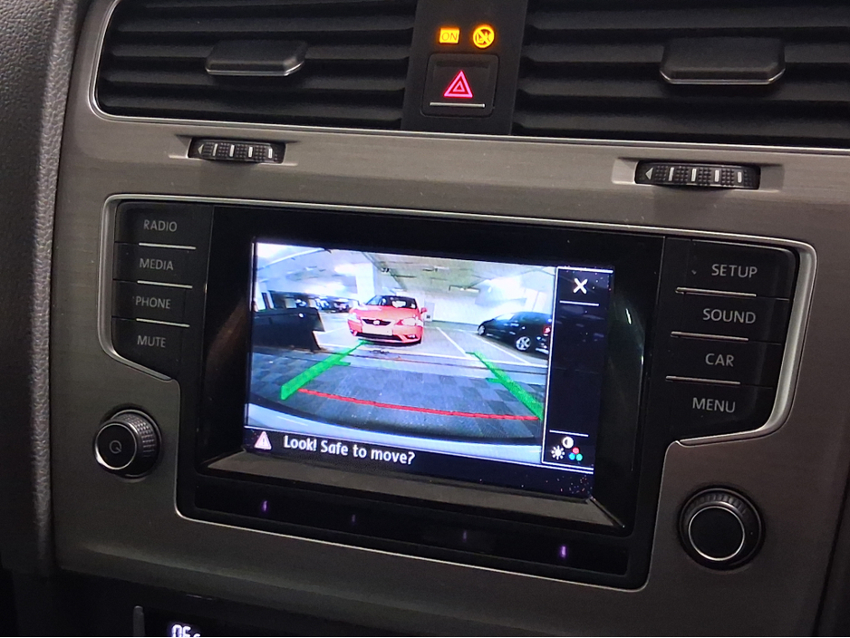 2013 Volkswagen Golf **AUTO - LOW KMS** €10,995