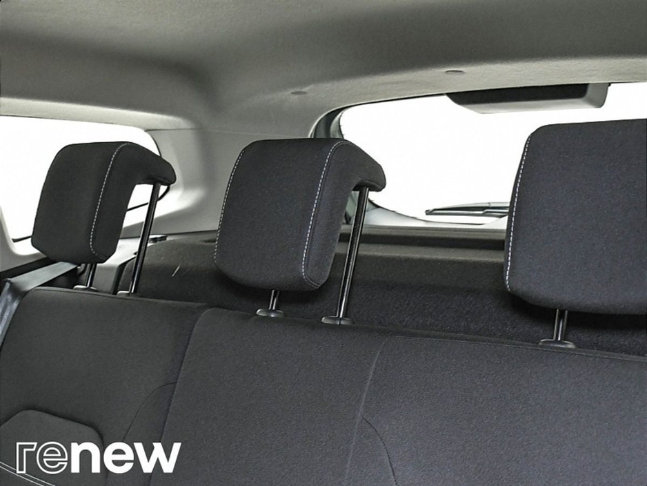 2023 Dacia Duster - image 23