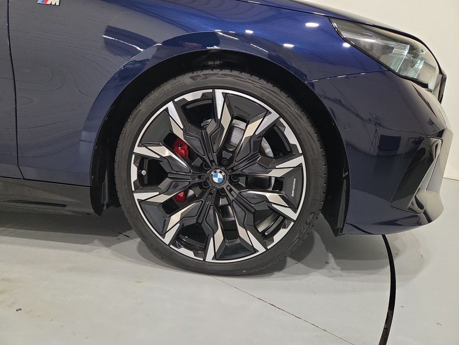 2026 BMW 5 Series 530e M Sport Pro Saloon €80,950