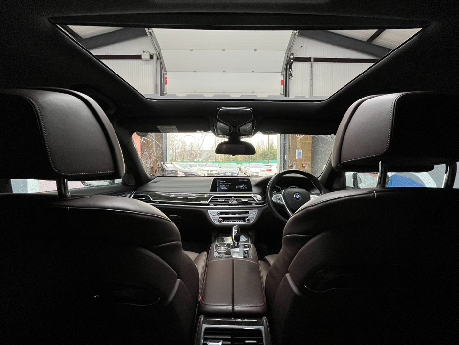 2017 BMW 7 Series €26950 2017 BMW 740E IPERFORMANCE M-SPORT 2.0 AUTOMATIC / CRUISE CONTROL / 360° CAMERA / ELECTRIC MEMORY HEATED & MASSAGING SEATS / PADDLE SHIFTERS / PANORAMIC SUNROOF / AMBIENT LIGHTS €26,950