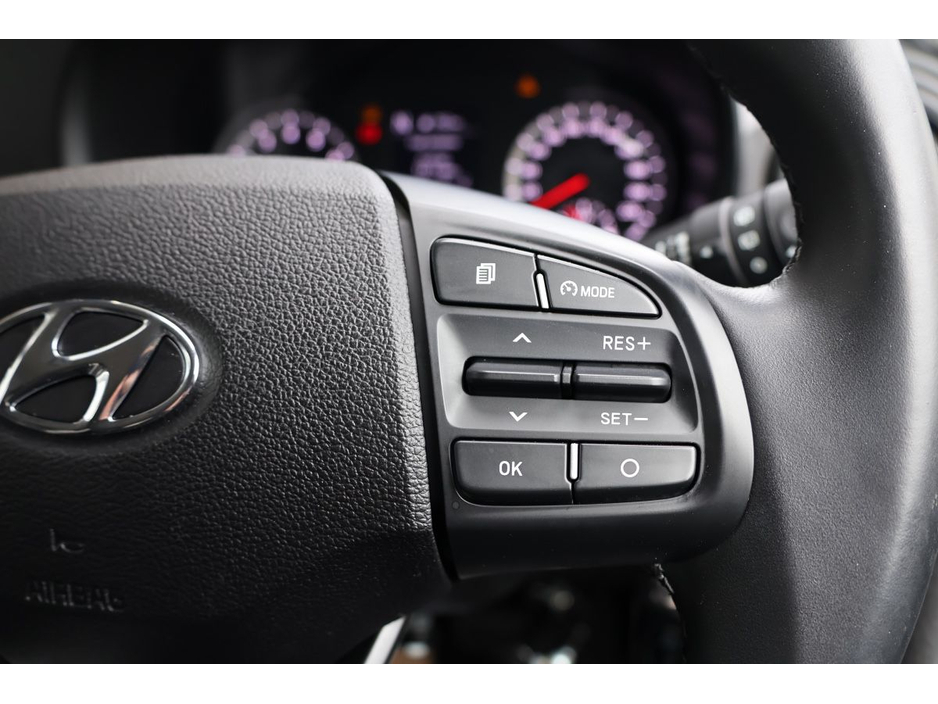 2023 Hyundai i10 - image 11