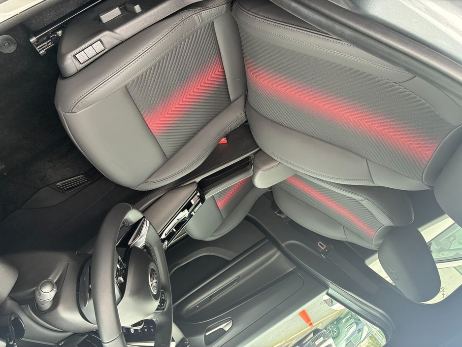 2026 Alfa Romeo Junior Ibrida €44,345