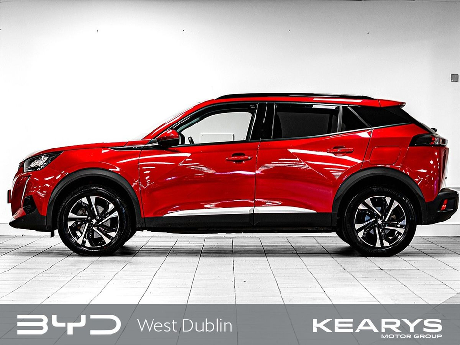 2021 Peugeot 2008 - image 5