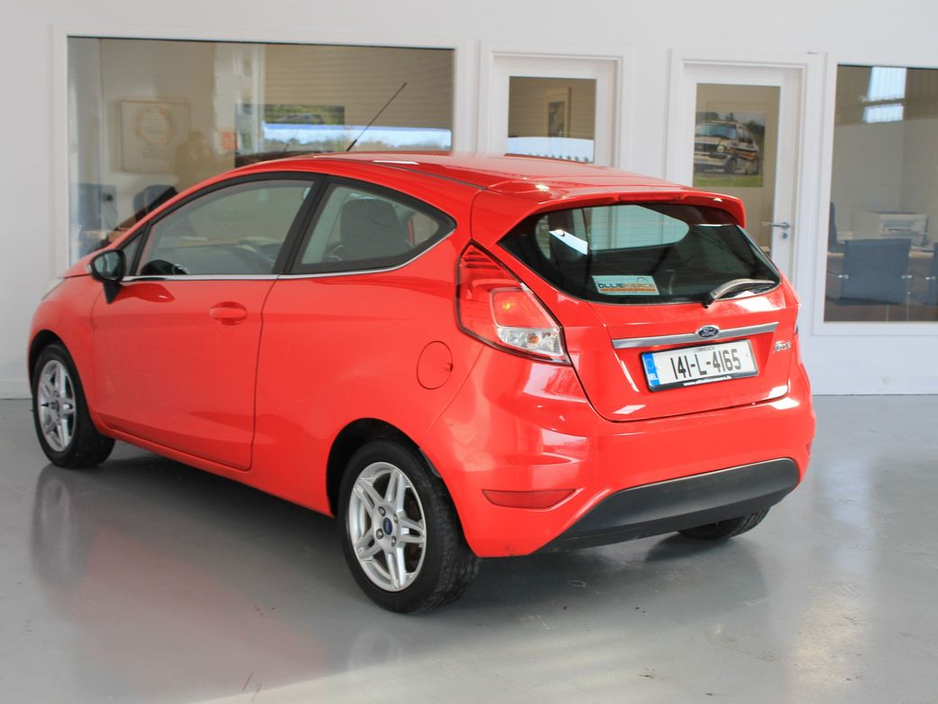 2014 Ford Fiesta 1.25 Zetec 82PS 3DR €7,999