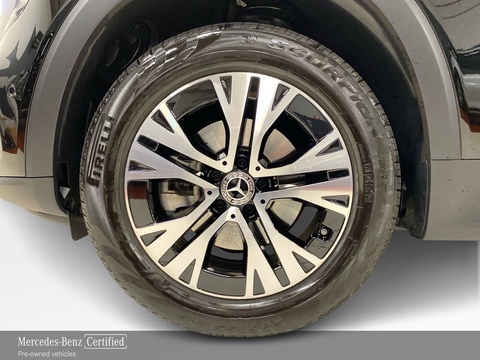 2025 Mercedes-Benz GLB - image 5