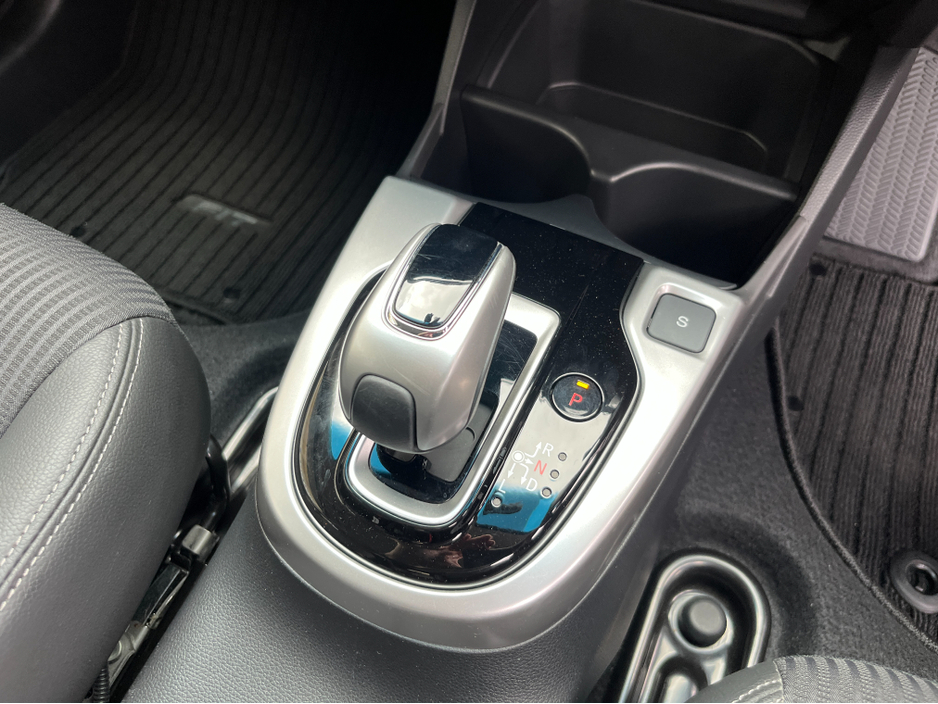 2018 Honda Fit - image 16