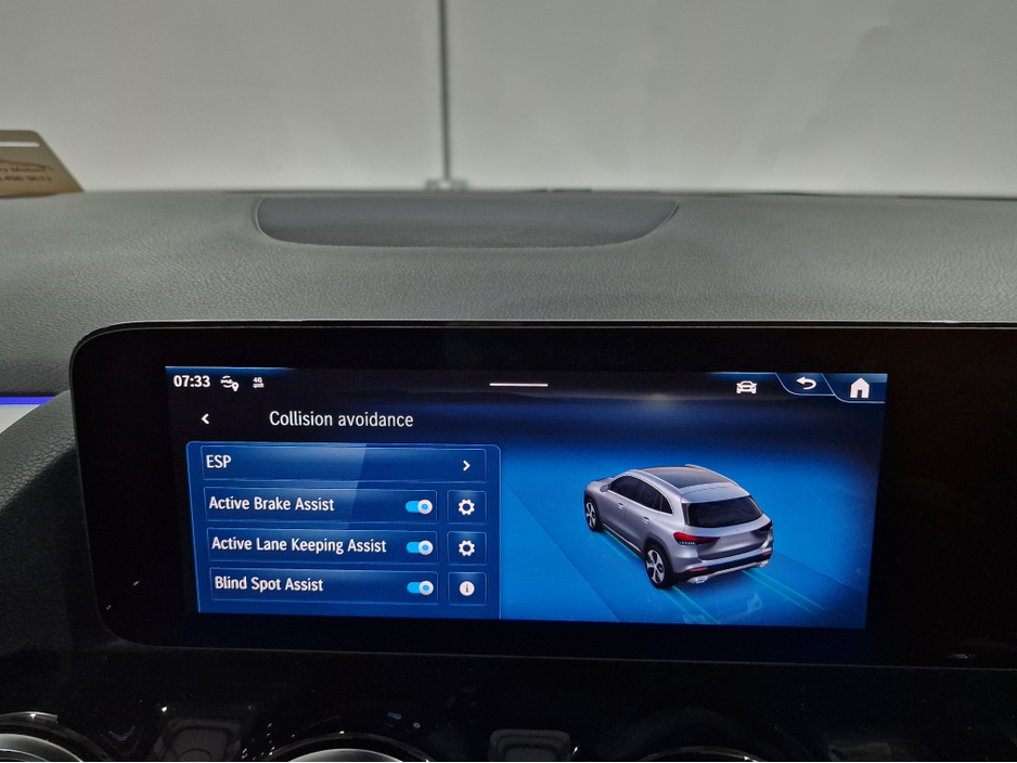 2023 Mercedes-Benz GLA Class 250E AMG LINE PREMIUM (PLUG IN HYBRID) AUTOMATIC **ONE OWNER / APPLE CARPLAY & ANDROID AUTO / BLIND SPOT ASSIST / HEATED FRONT SEATS / SAT NAV / REVERSE CAMERA / WIRELESS PHONE CHARGING** €40,900