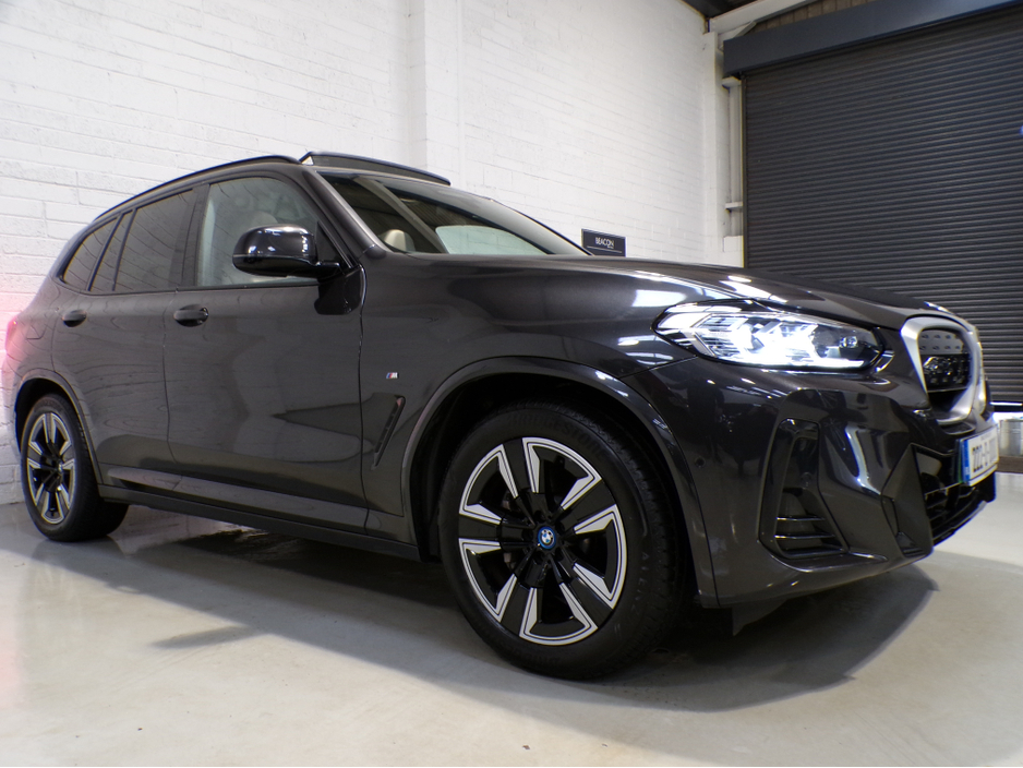 2022 BMW iX3 - image 10