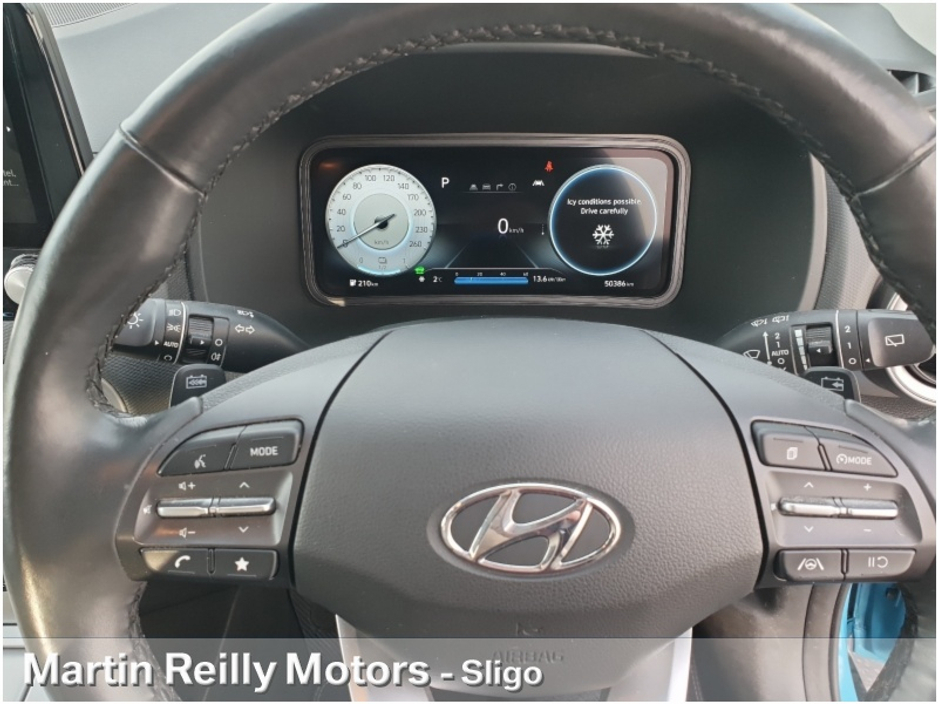 2022 Hyundai Kona - image 13