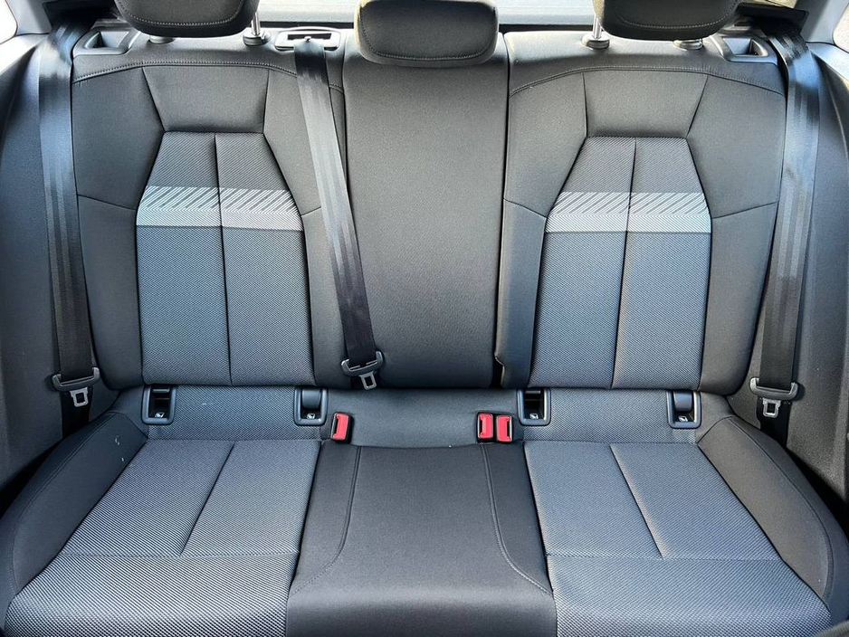 2024 Audi A3 SPORT 40 TFSI 1.4 HYBRID * AS NEW CAR * // VERY LOW MILEAGE // APPLE CARPLAY/ANDROID AUTO // AUDI DRIVE SELECT // ADAPTIVE CRUISE CONTROL €31,900