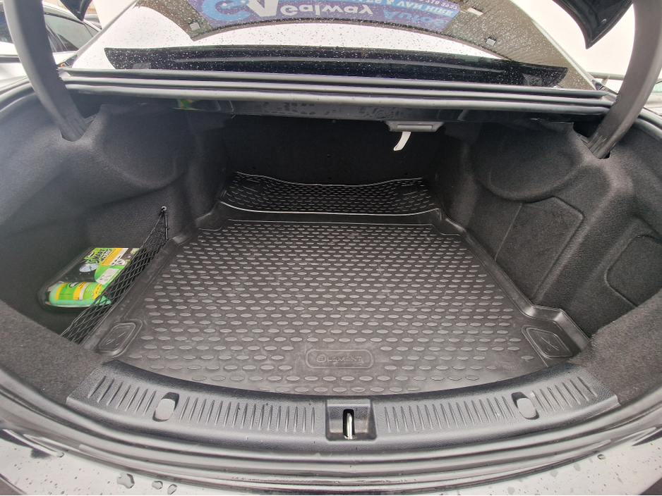 2018 Mercedes-Benz E Class - image 29