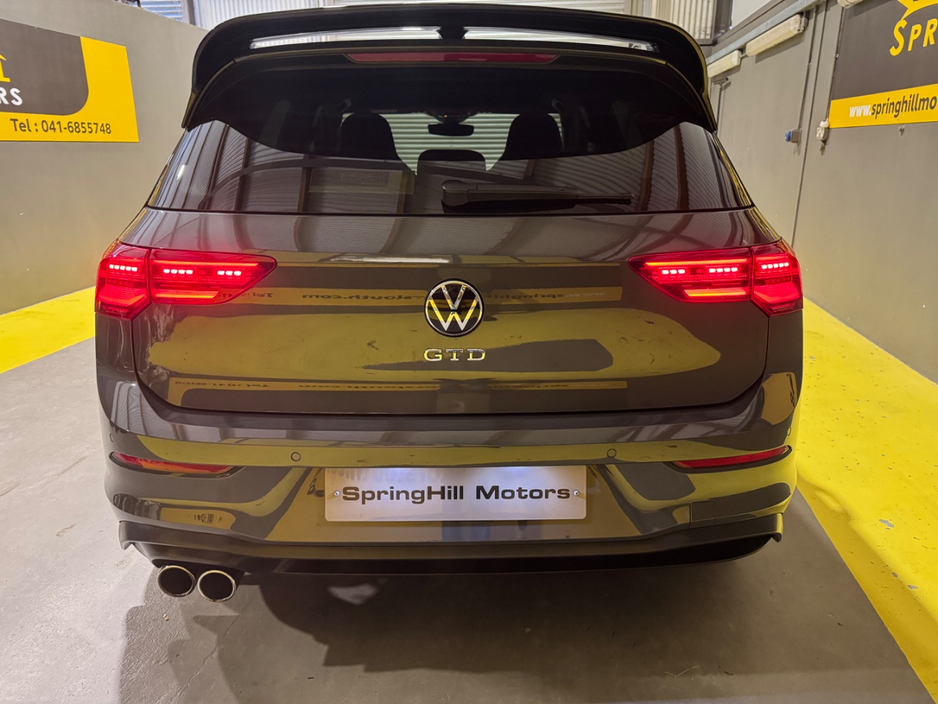 2022 Volkswagen Golf - image 6