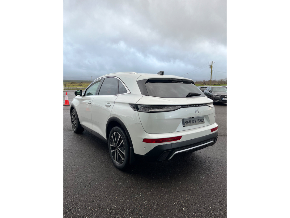 2024 DS Automobiles DS 7 - image 4