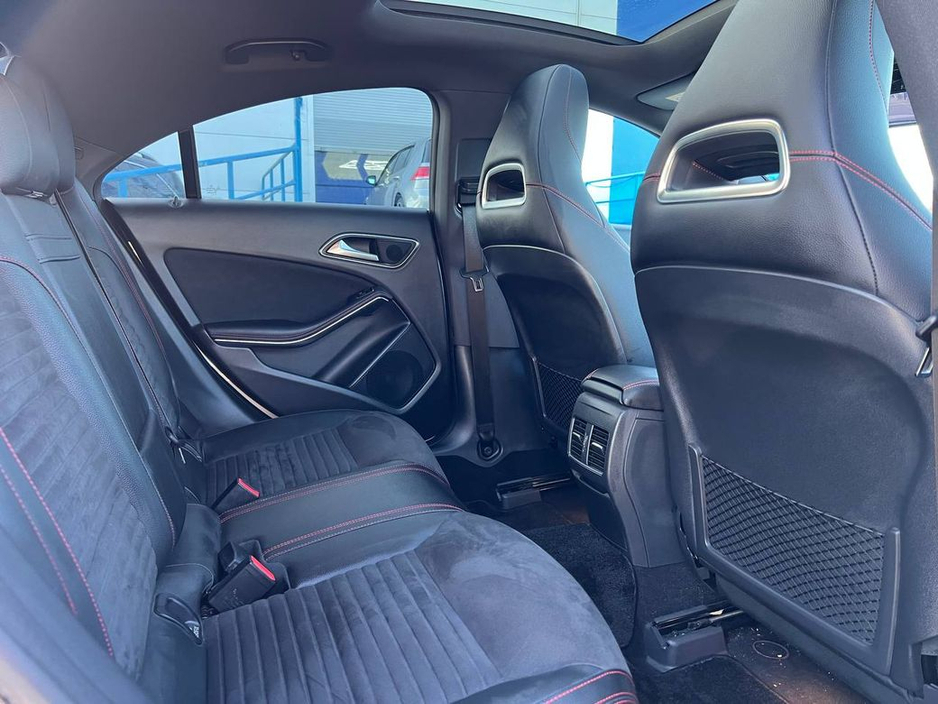 2018 Mercedes-Benz CLA Class - image 9