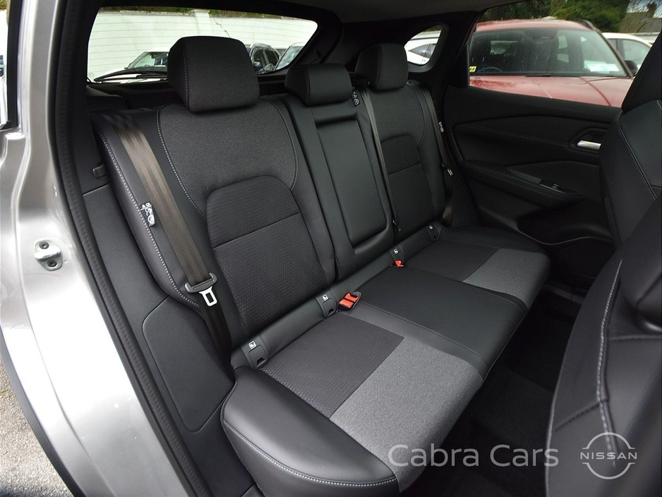 2025 Nissan Qashqai - image 12