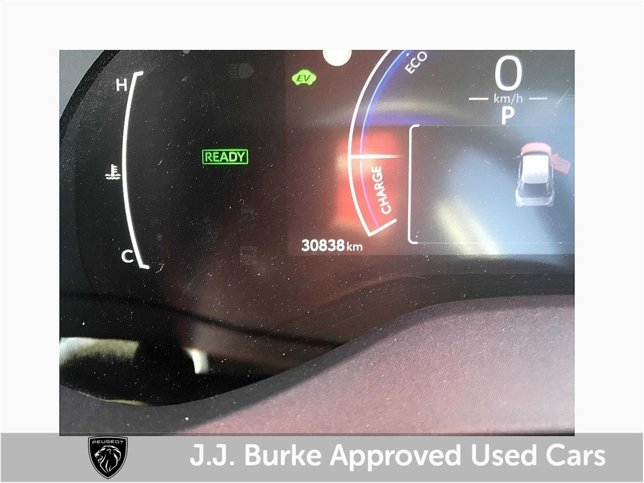 2024 Toyota Yaris - image 15