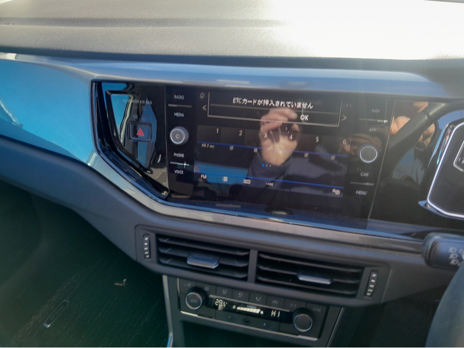 2019 Volkswagen Polo - image 12