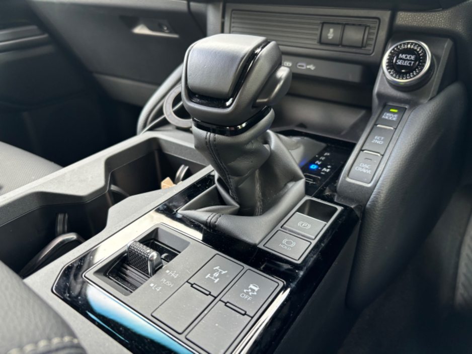 2026 Toyota Landcruiser - image 13