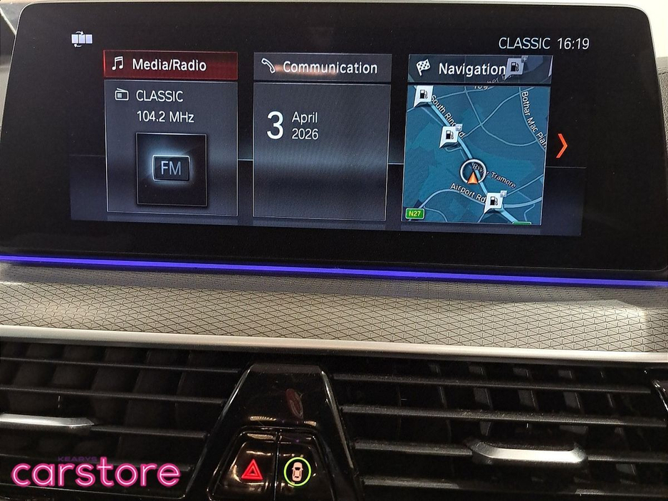 2017 BMW 5 Series - image 22