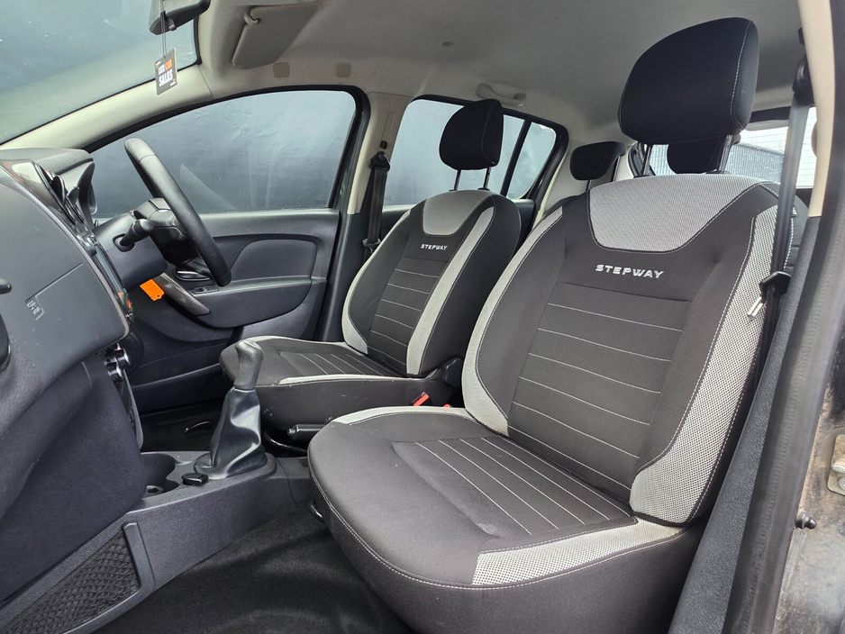 2017 Dacia Sandero Stepway 1.5 dCi 90 STEPWAY SIGNATURE €5,950
